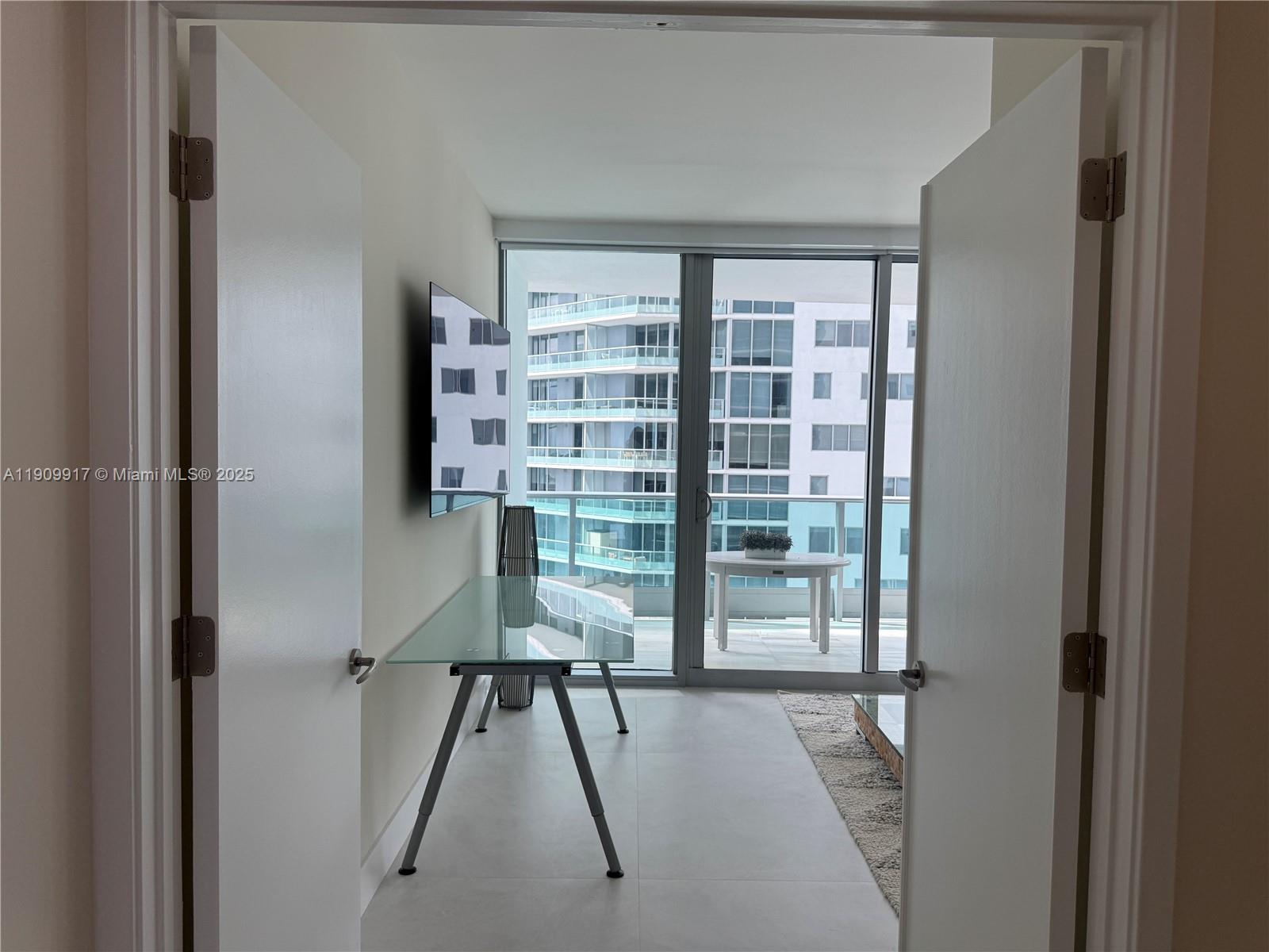 JADE RESIDENCES AT BRICKE - Residential Lease