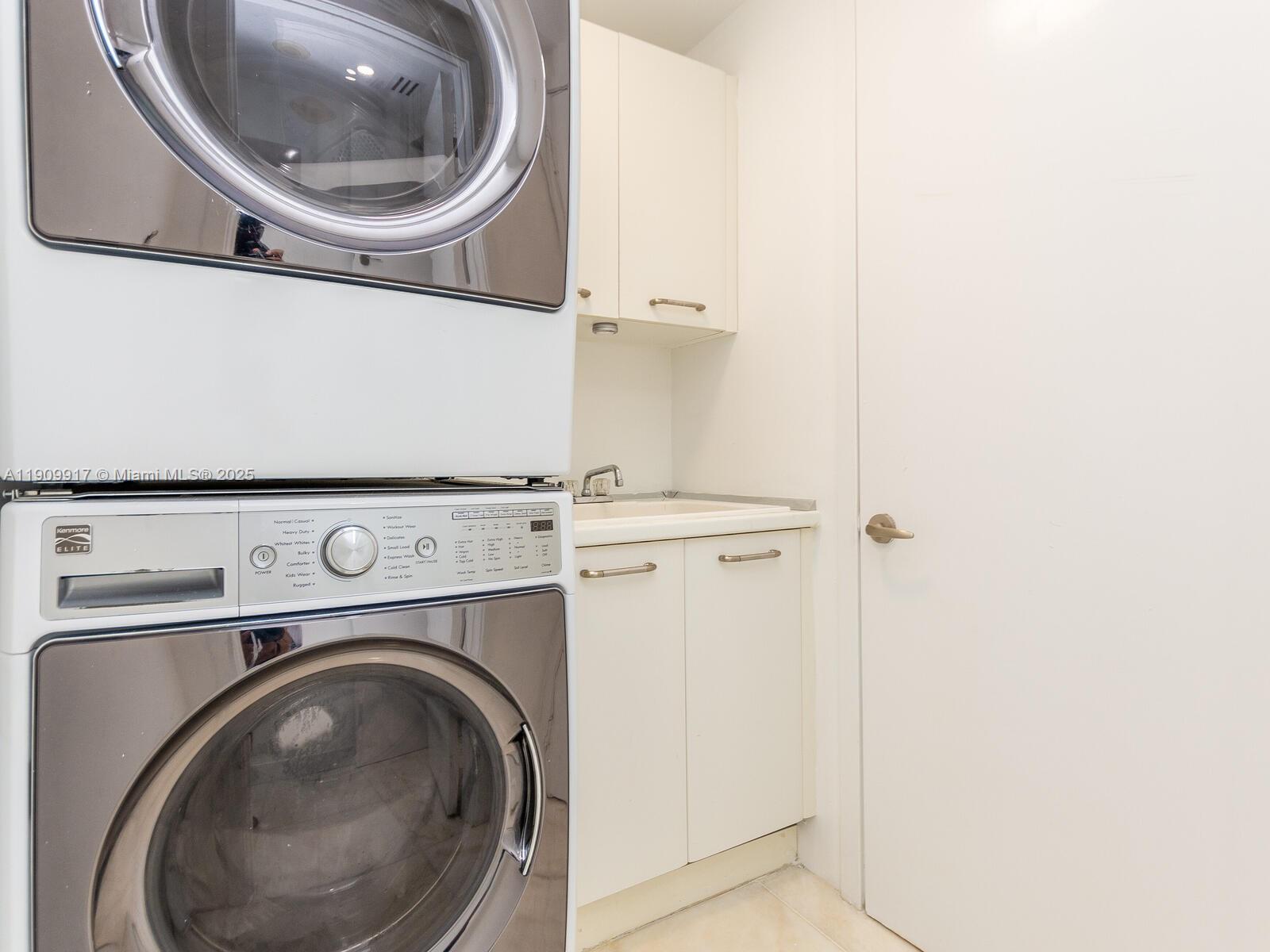 JADE RESIDENCES AT BRICKE - Residential Lease