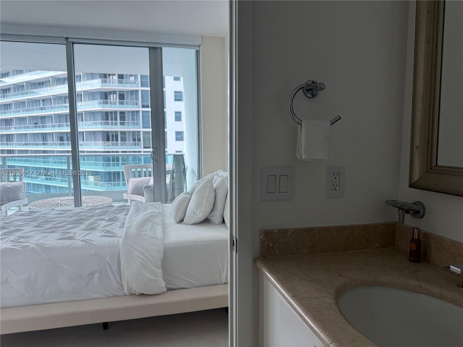 JADE RESIDENCES AT BRICKE - Residential Lease