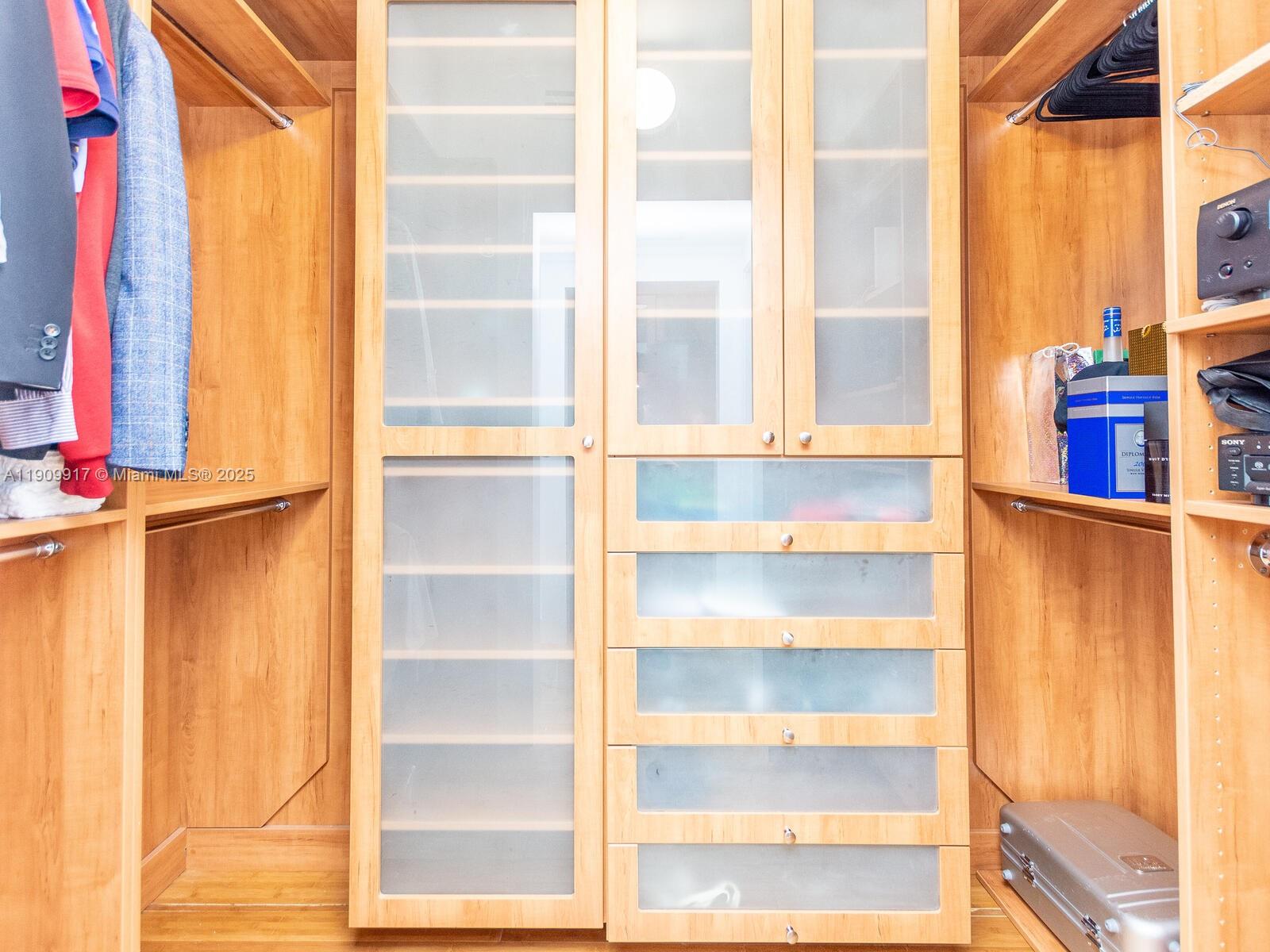 JADE RESIDENCES AT BRICKE - Residential Lease