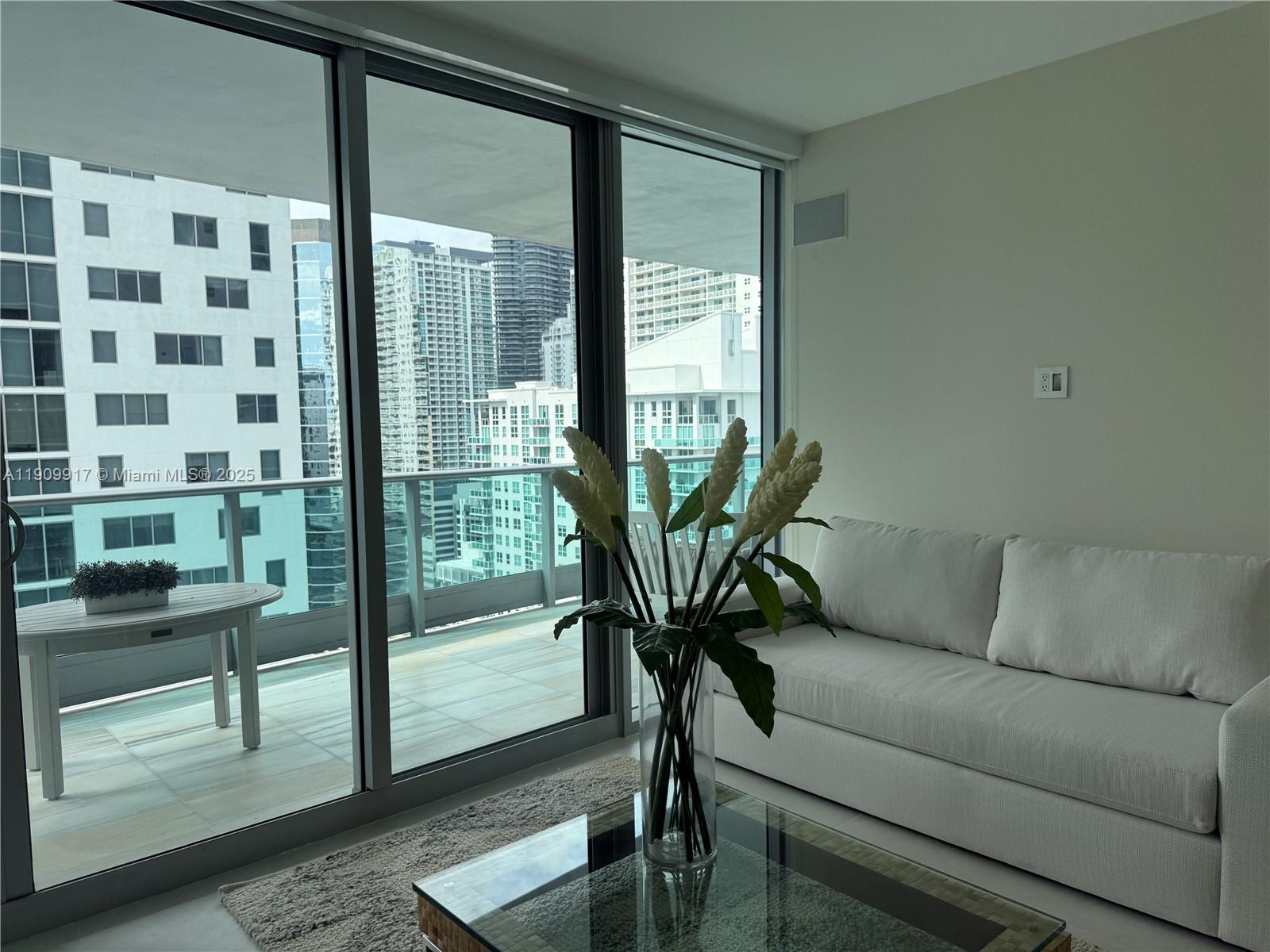 JADE RESIDENCES AT BRICKE - Residential Lease