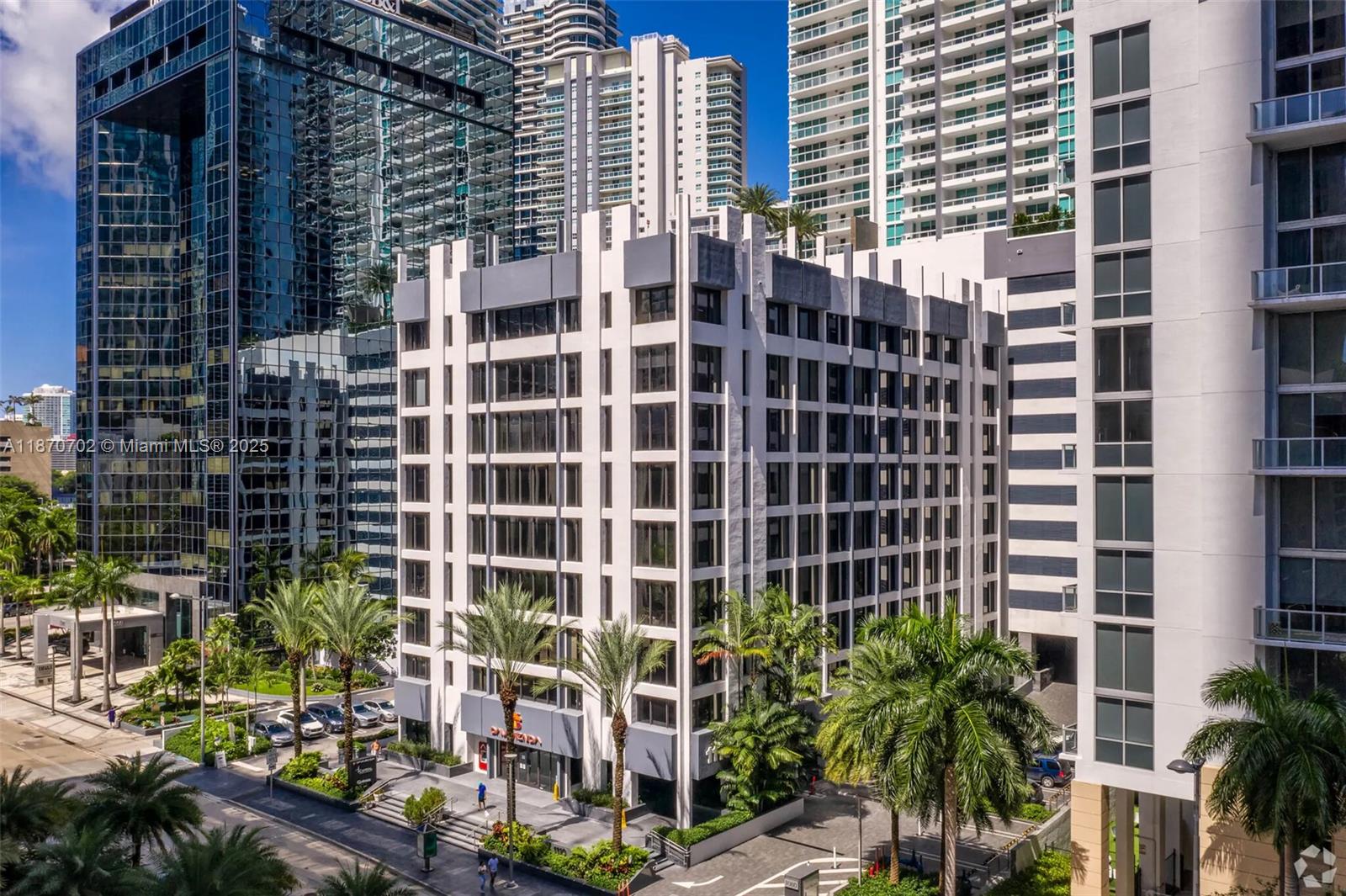 1110 Brickell Ave 607A