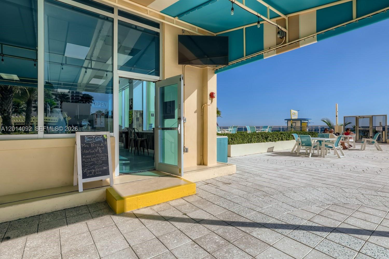 WAVE CONDO - Residential Lease