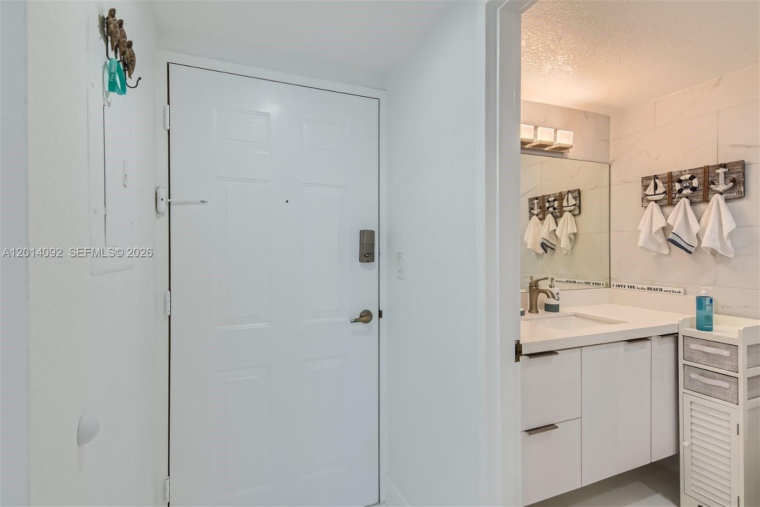 WAVE CONDO - Residential Lease