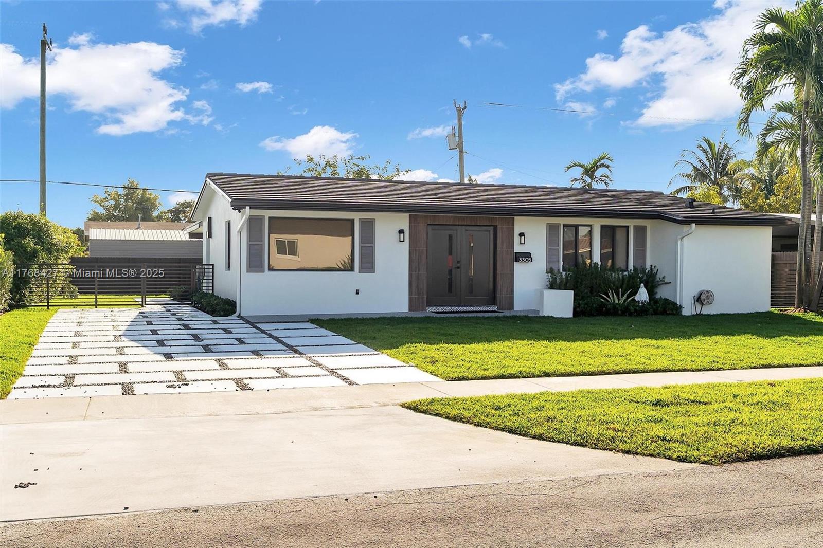 Rental Property at 3305 Sw 93rd Ct 3305, Miami, Broward County, Florida - Bedrooms: 3 
Bathrooms: 2  - $4,995 MO.