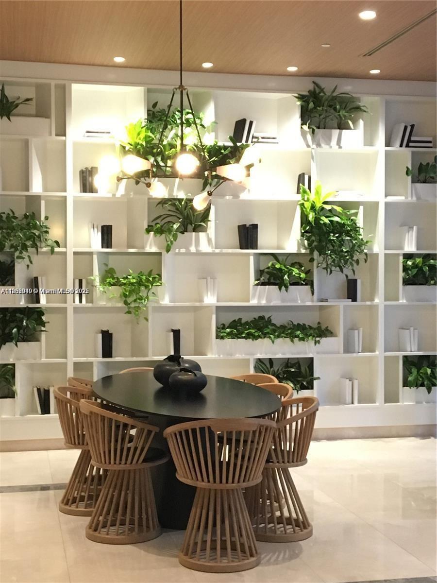 BRICKELL HEIGHTS WEST CON - Residential