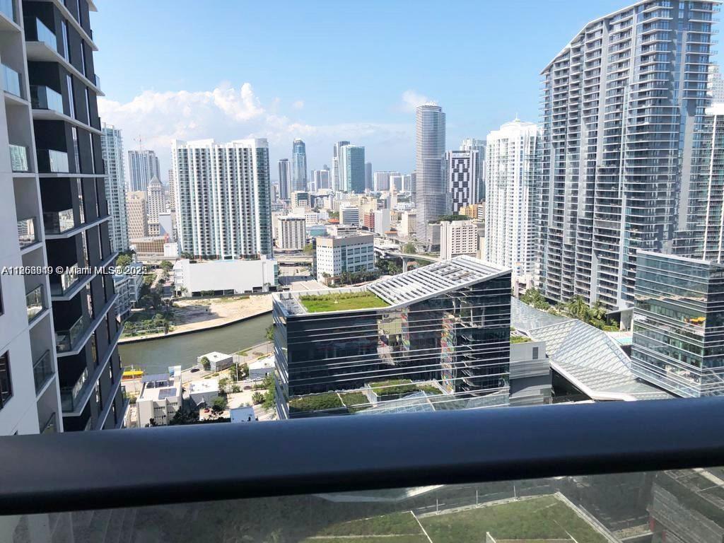 BRICKELL HEIGHTS WEST CON - Residential