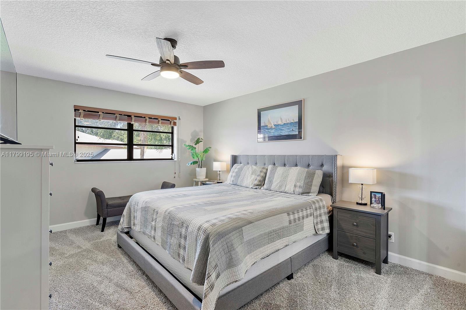 CONDOMINIUM 11 OF LIGHTHO - Residential