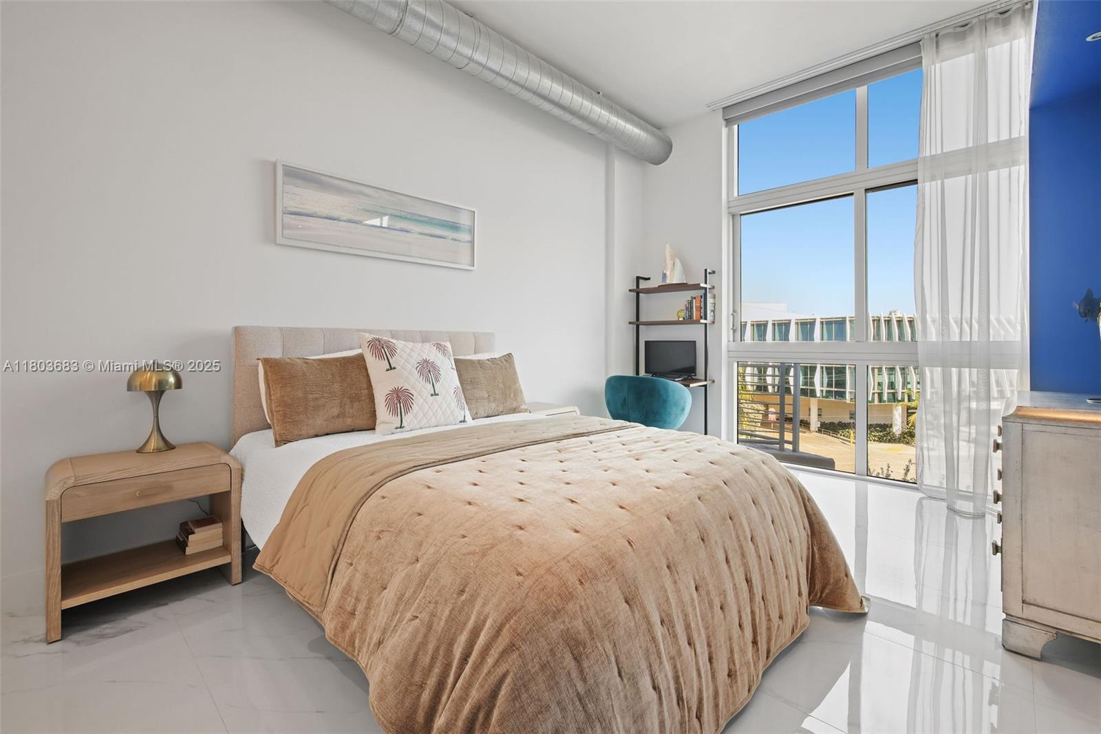 THE MERIDIAN CONDO - Residential