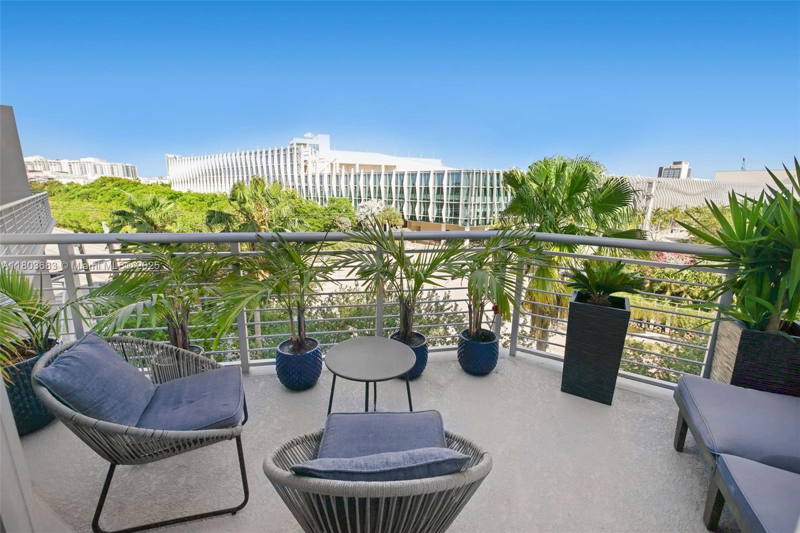 THE MERIDIAN CONDO - Residential