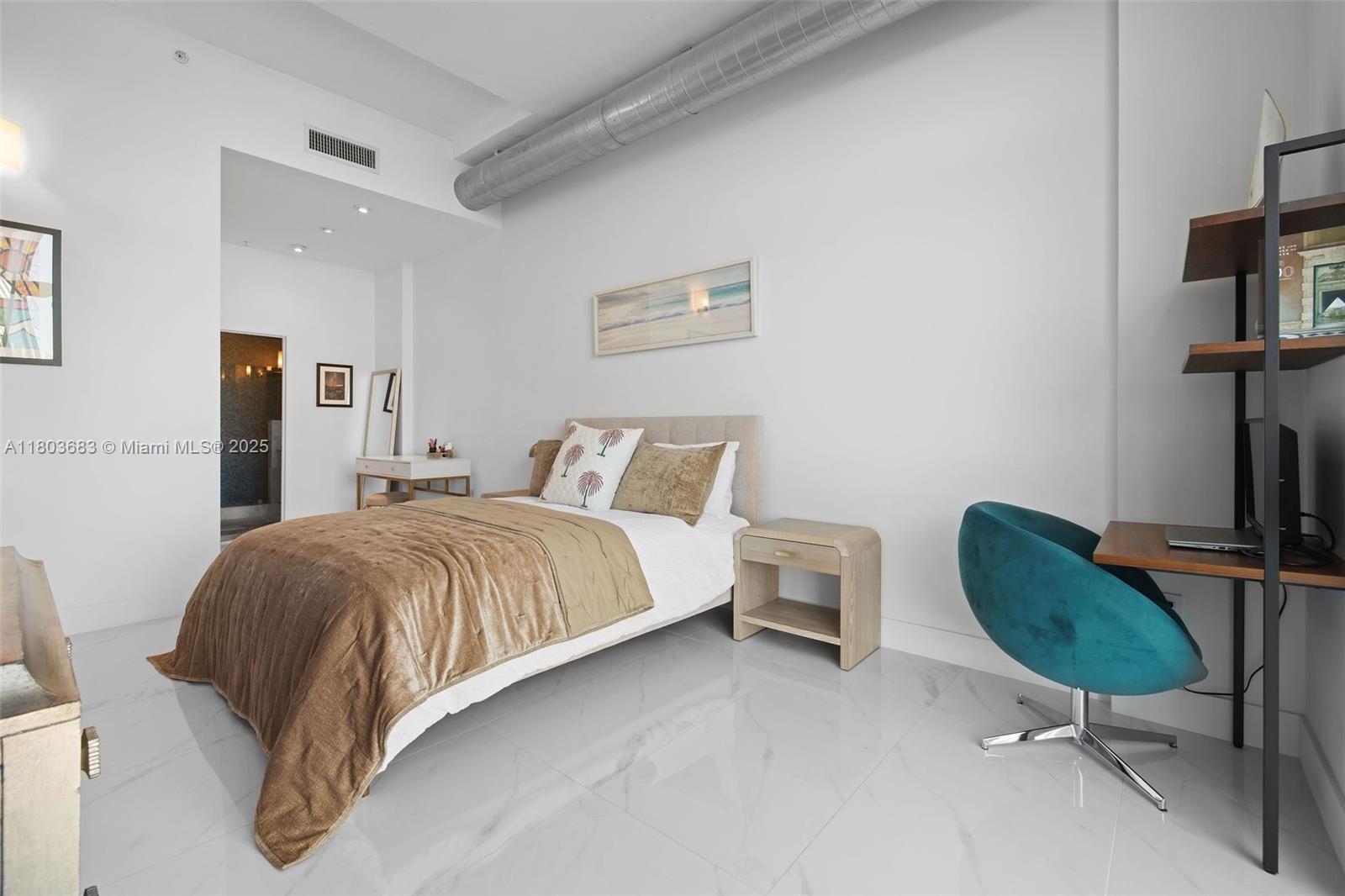 THE MERIDIAN CONDO - Residential