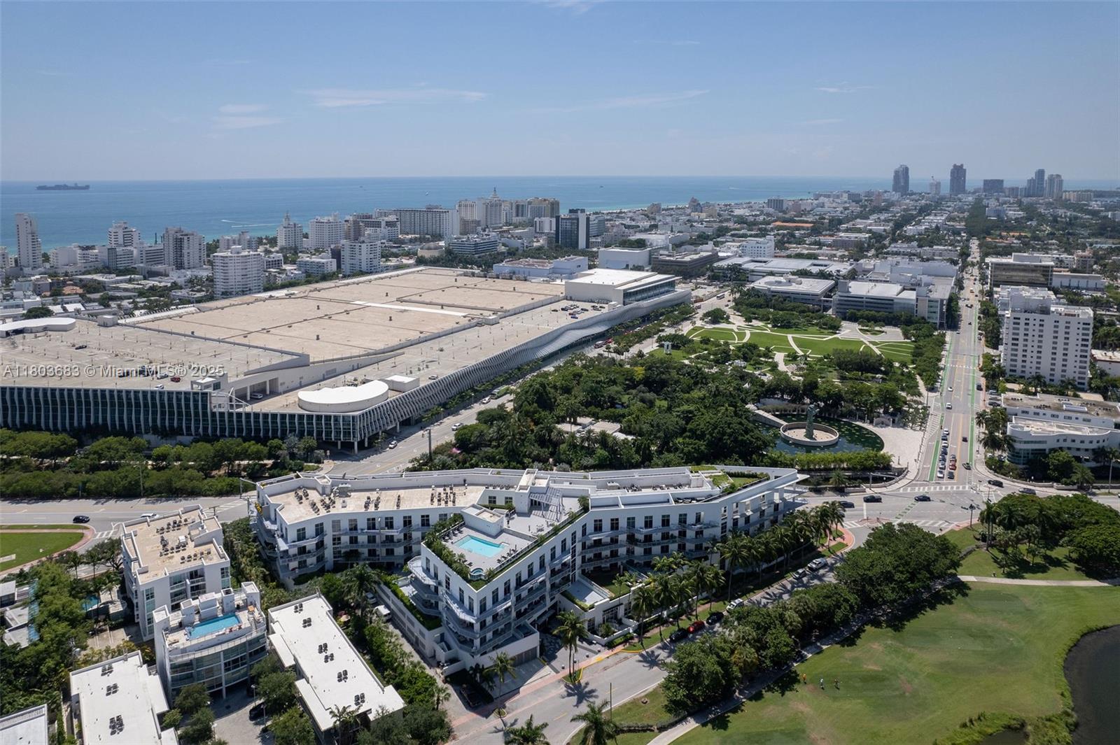 THE MERIDIAN CONDO - Residential