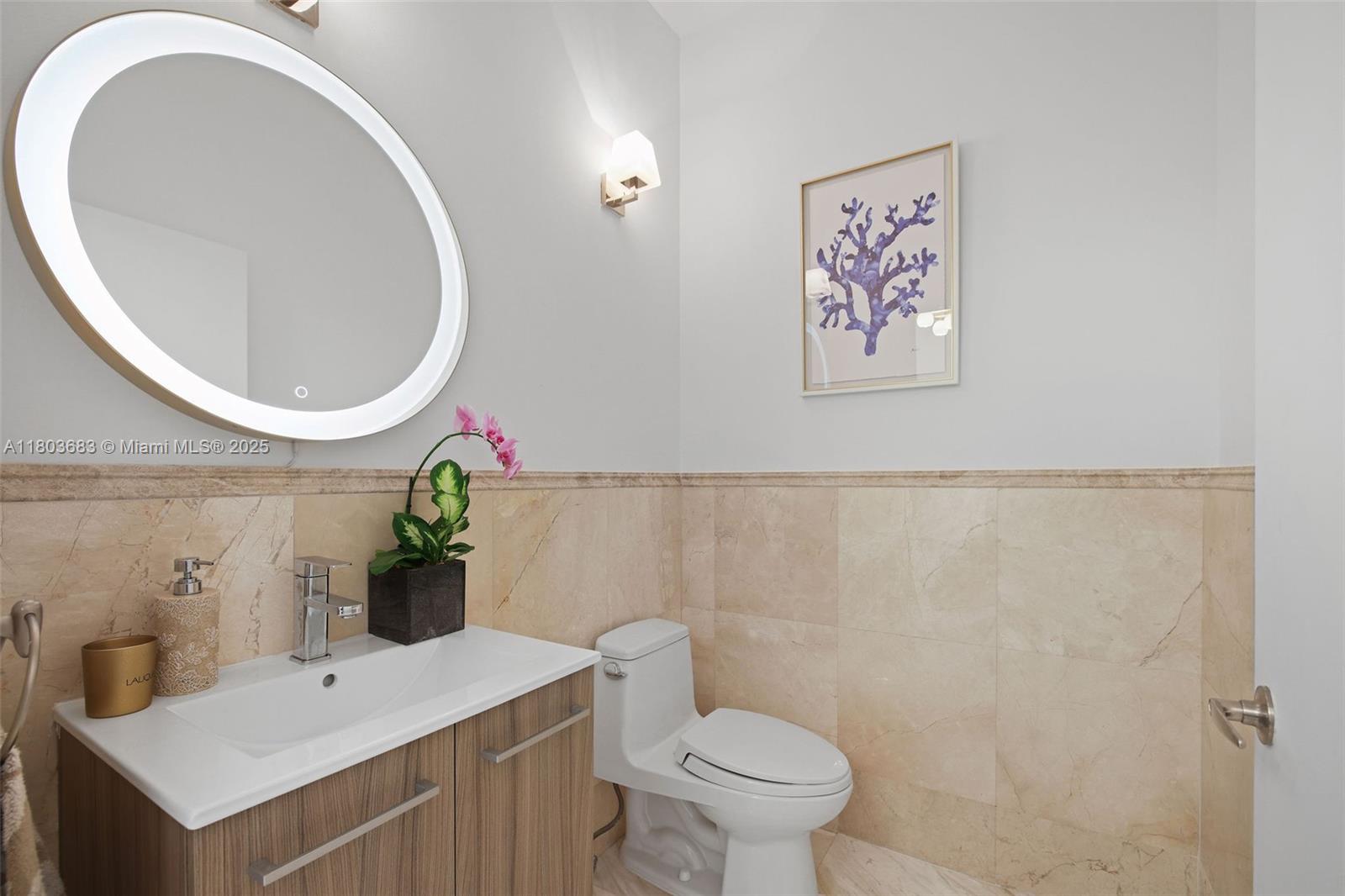 THE MERIDIAN CONDO - Residential