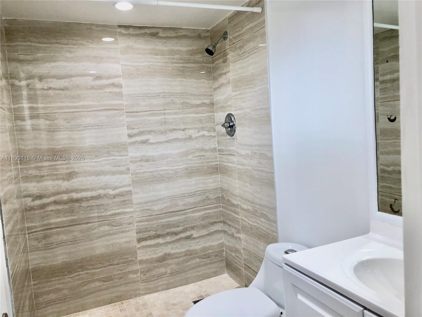 GALEN DRIVE WEST CONDOMIN - Residential Lease