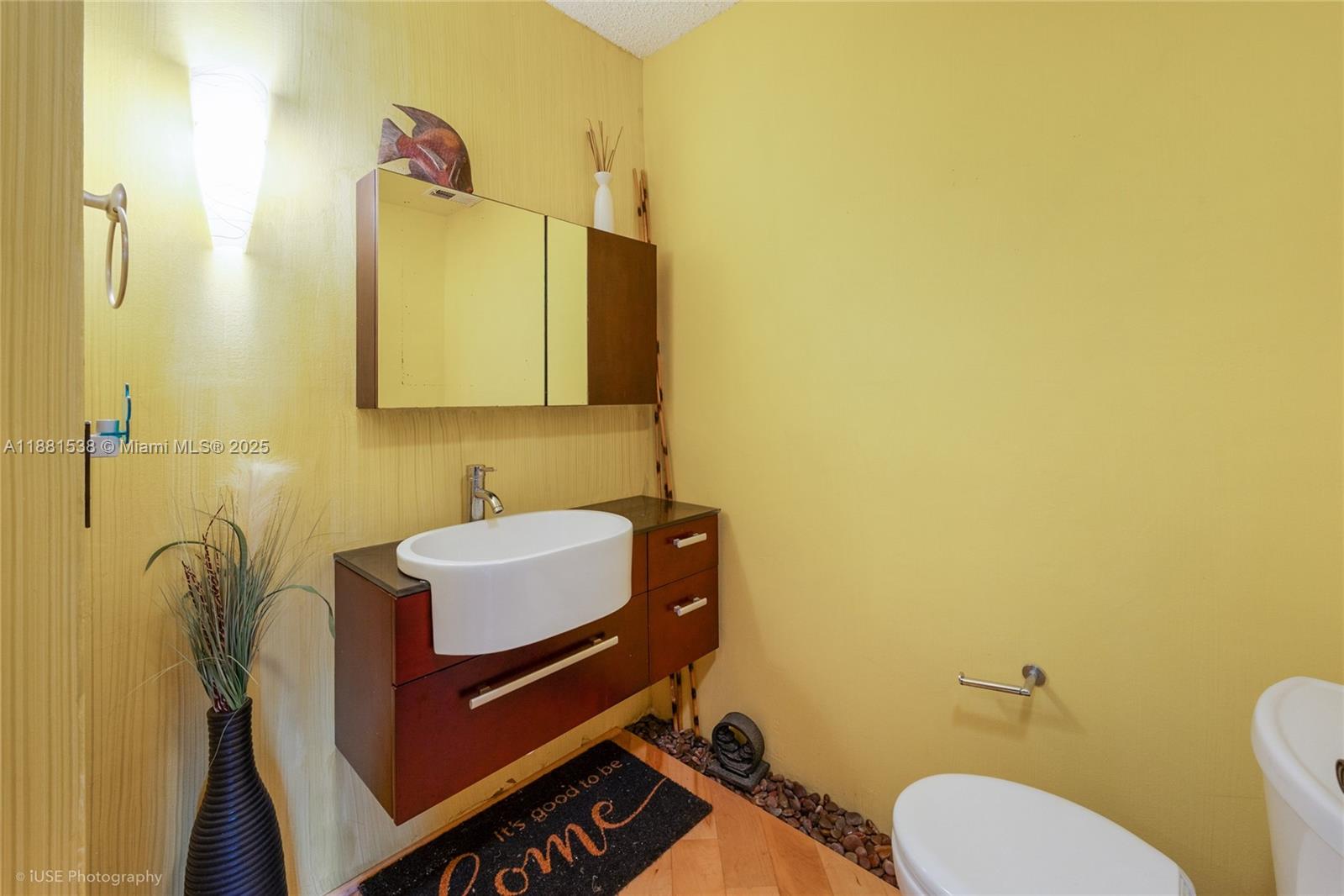 DARBY HALL APTS CONDO - Residential