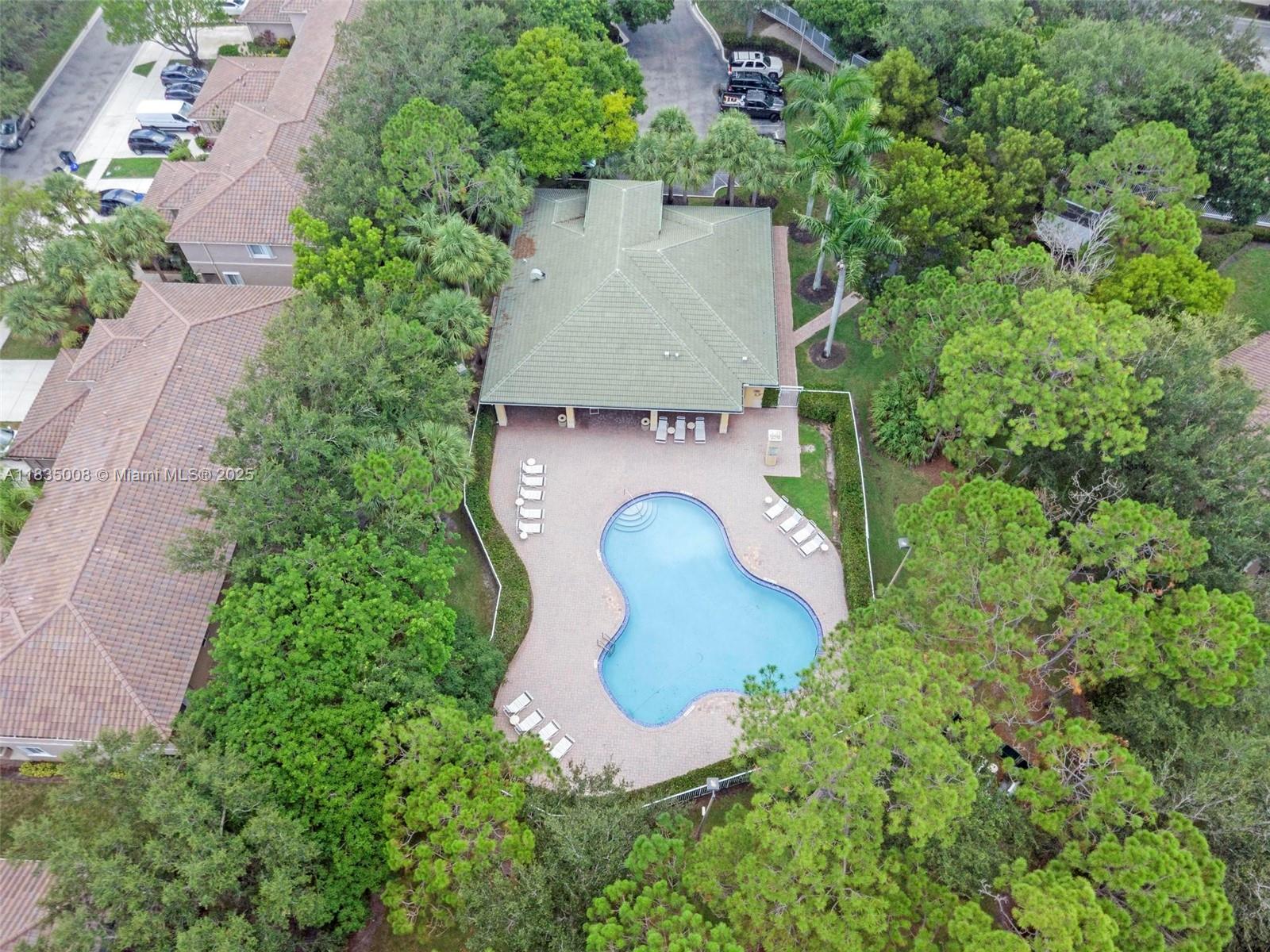 WILLOUGHBY FARMS - Residential