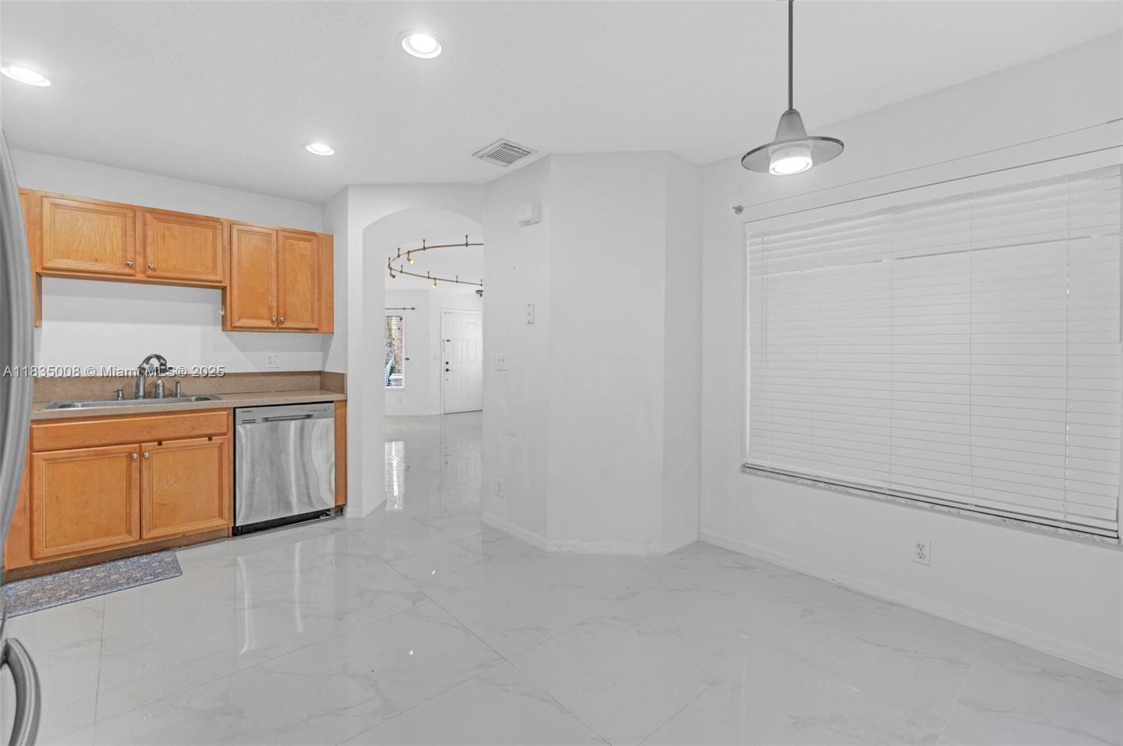 WILLOUGHBY FARMS - Residential