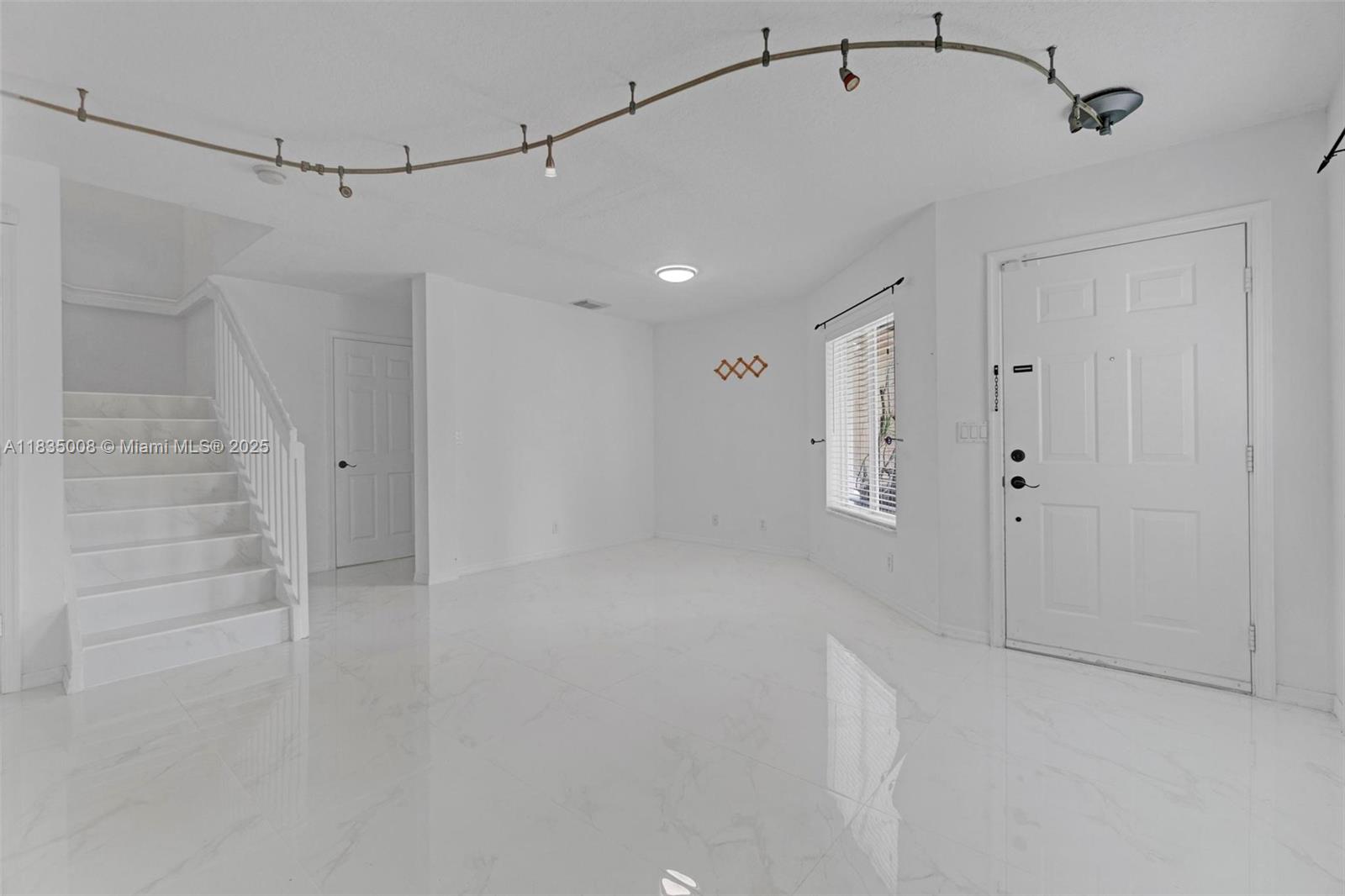 WILLOUGHBY FARMS - Residential