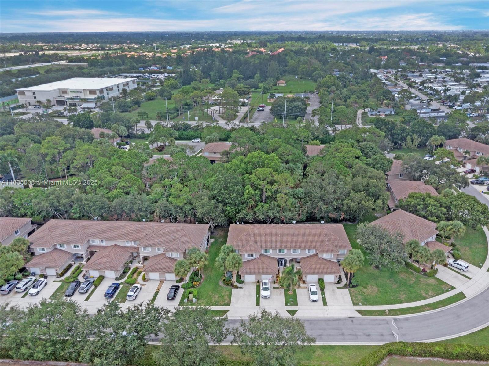 WILLOUGHBY FARMS - Residential