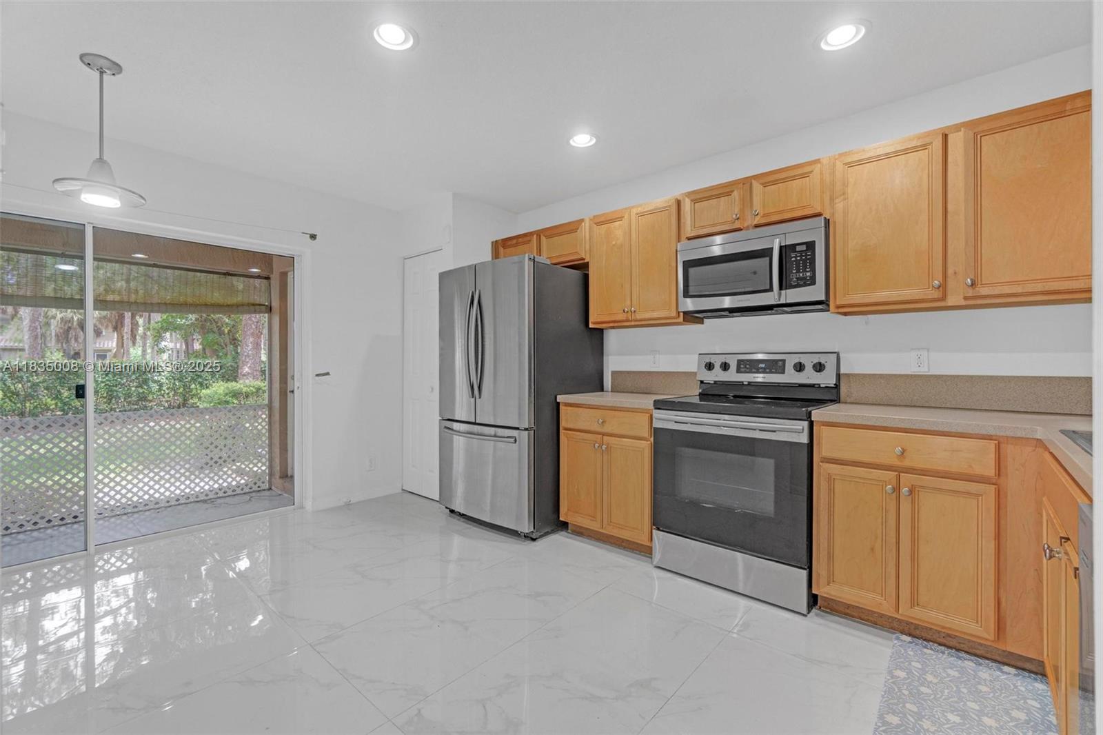 WILLOUGHBY FARMS - Residential