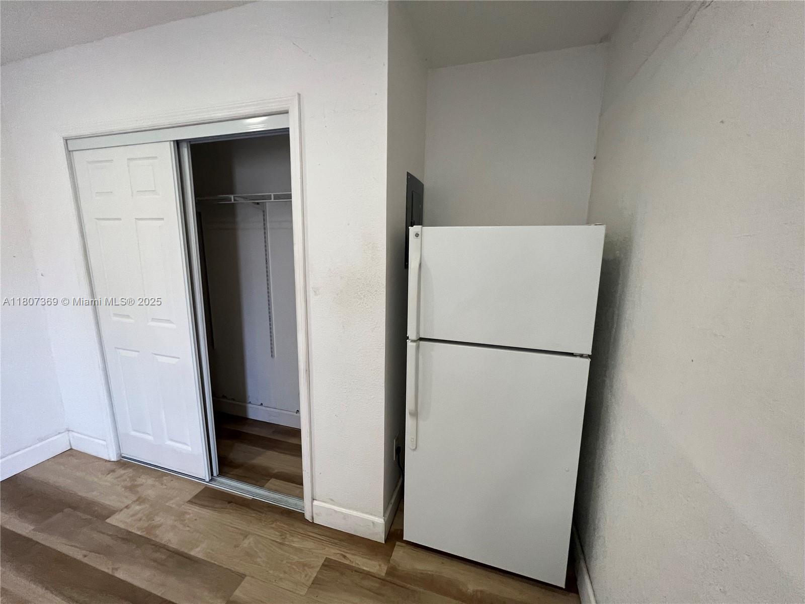 MELROSE PARK SEC 8 - Residential Lease