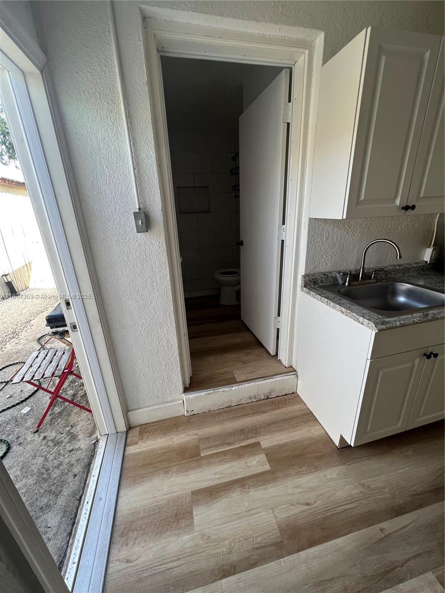 MELROSE PARK SEC 8 - Residential Lease