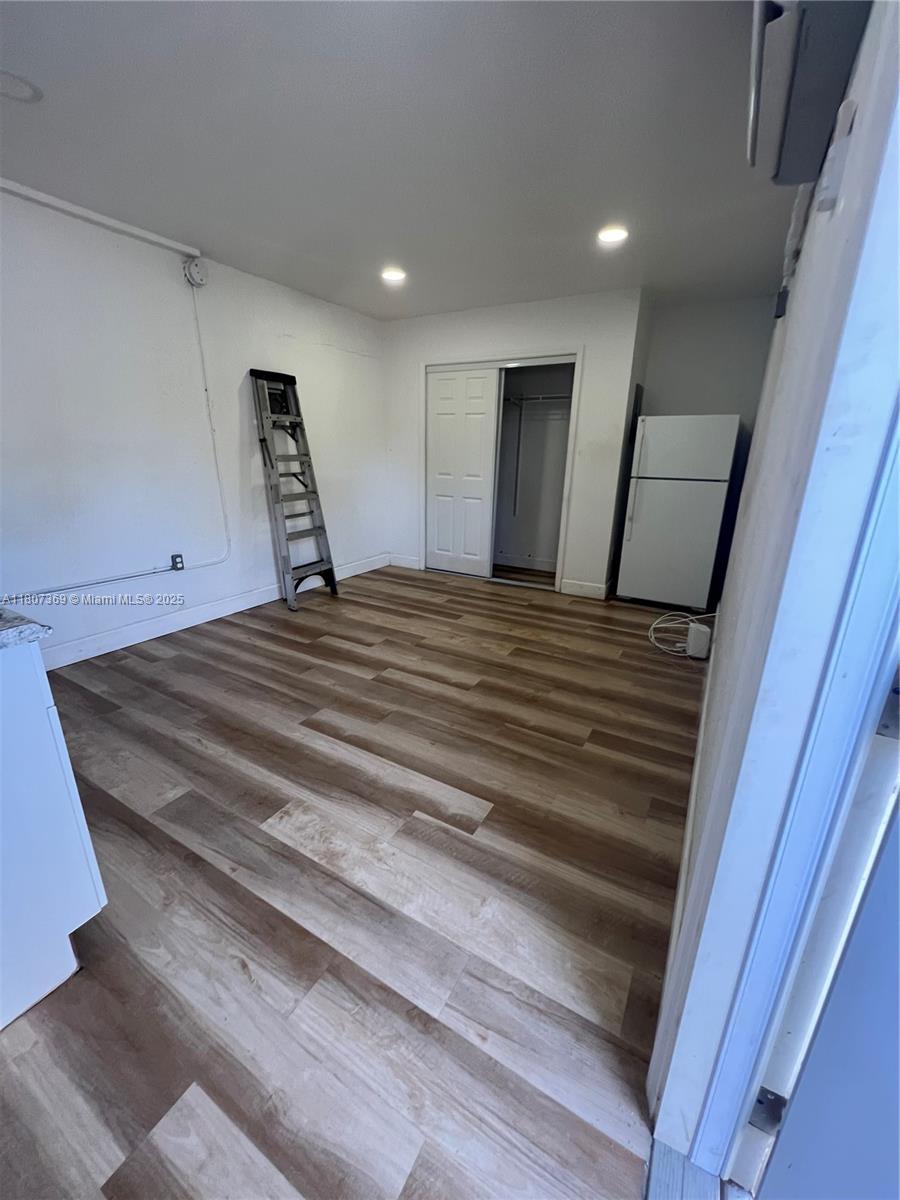 MELROSE PARK SEC 8 - Residential Lease