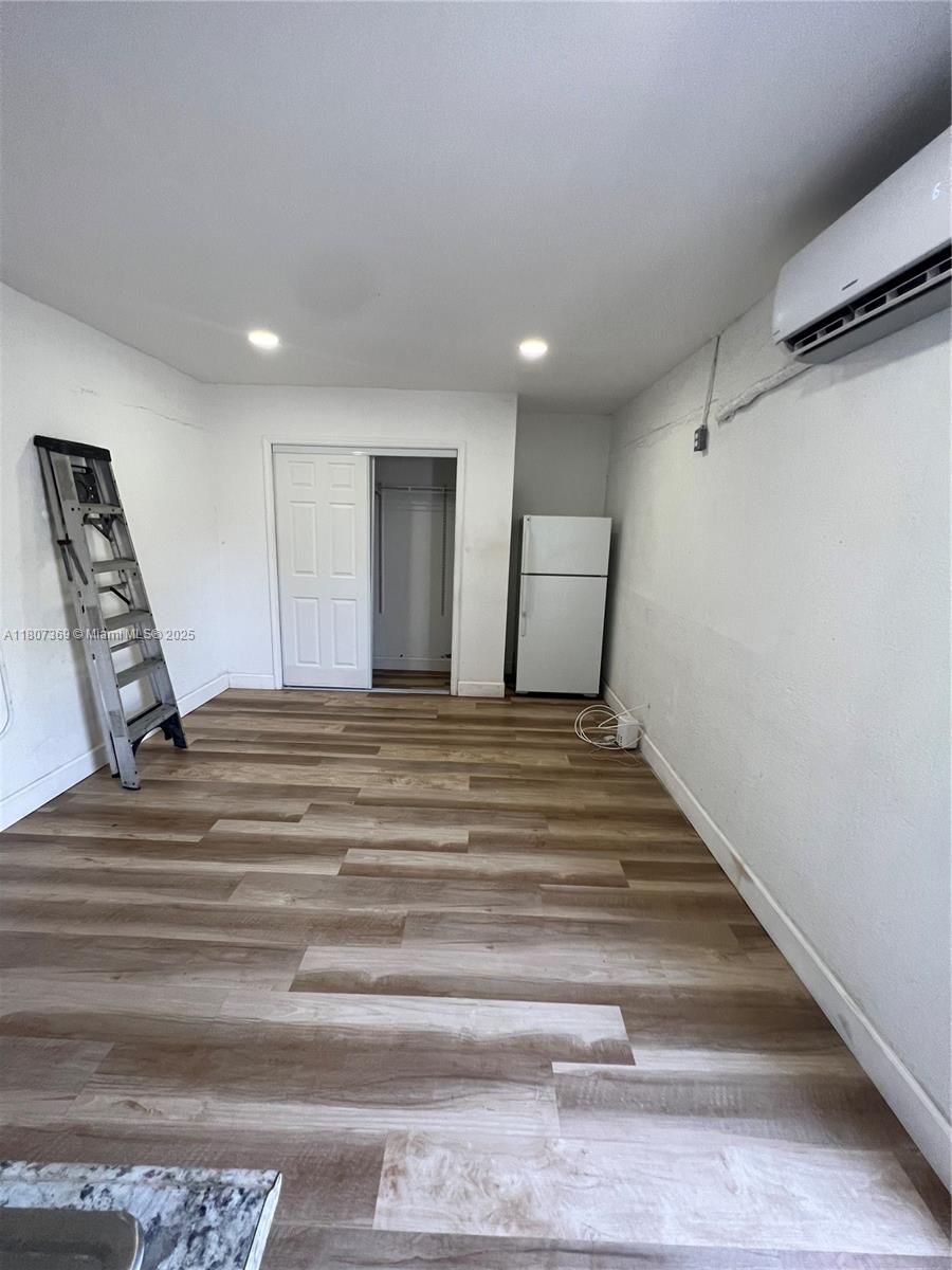 MELROSE PARK SEC 8 - Residential Lease