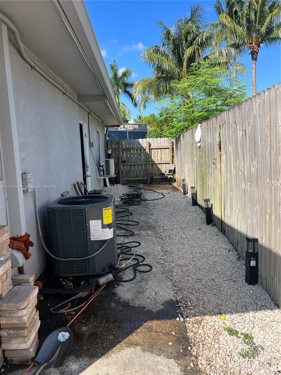 MELROSE PARK SEC 8 - Residential Lease