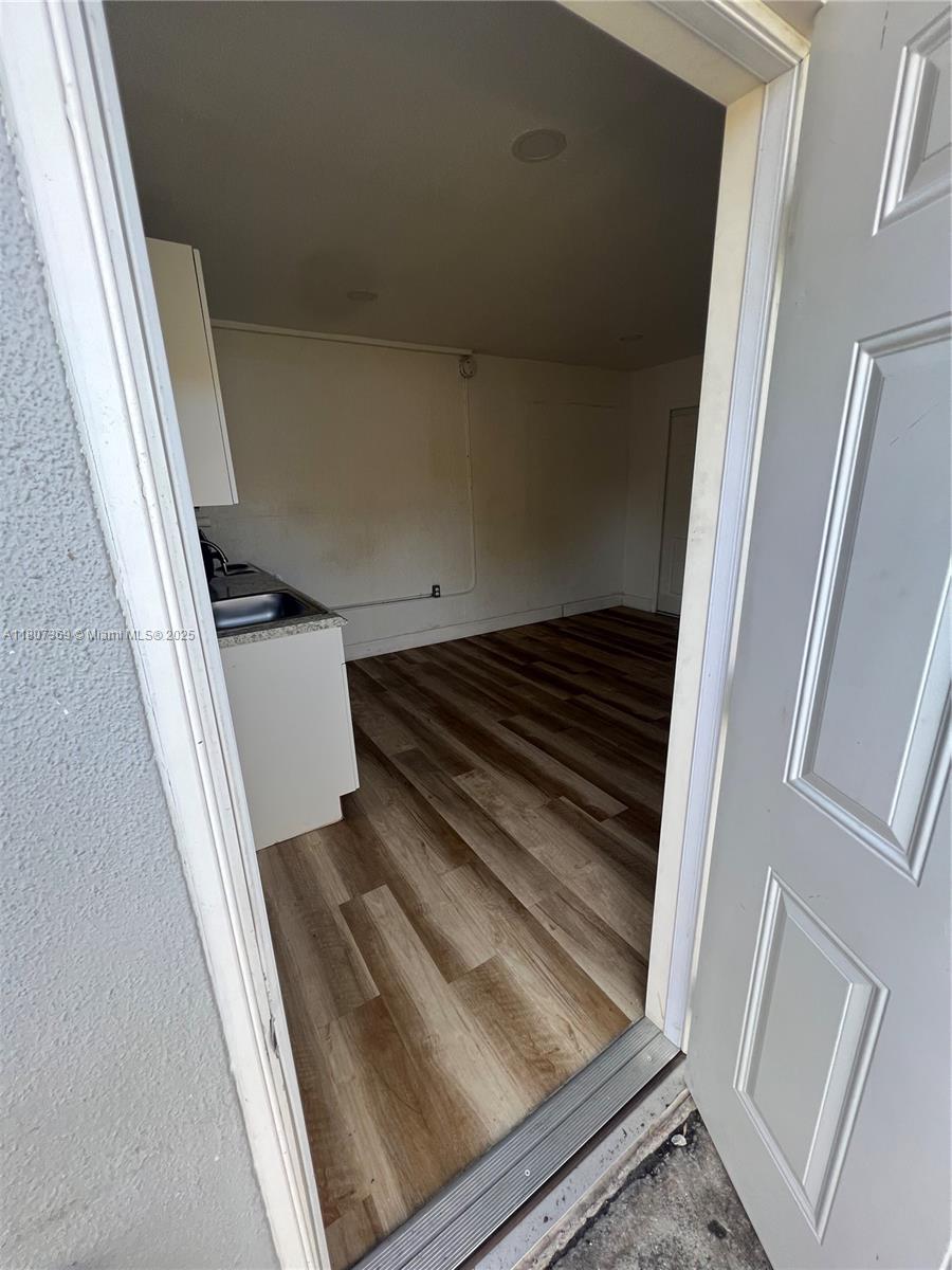 MELROSE PARK SEC 8 - Residential Lease