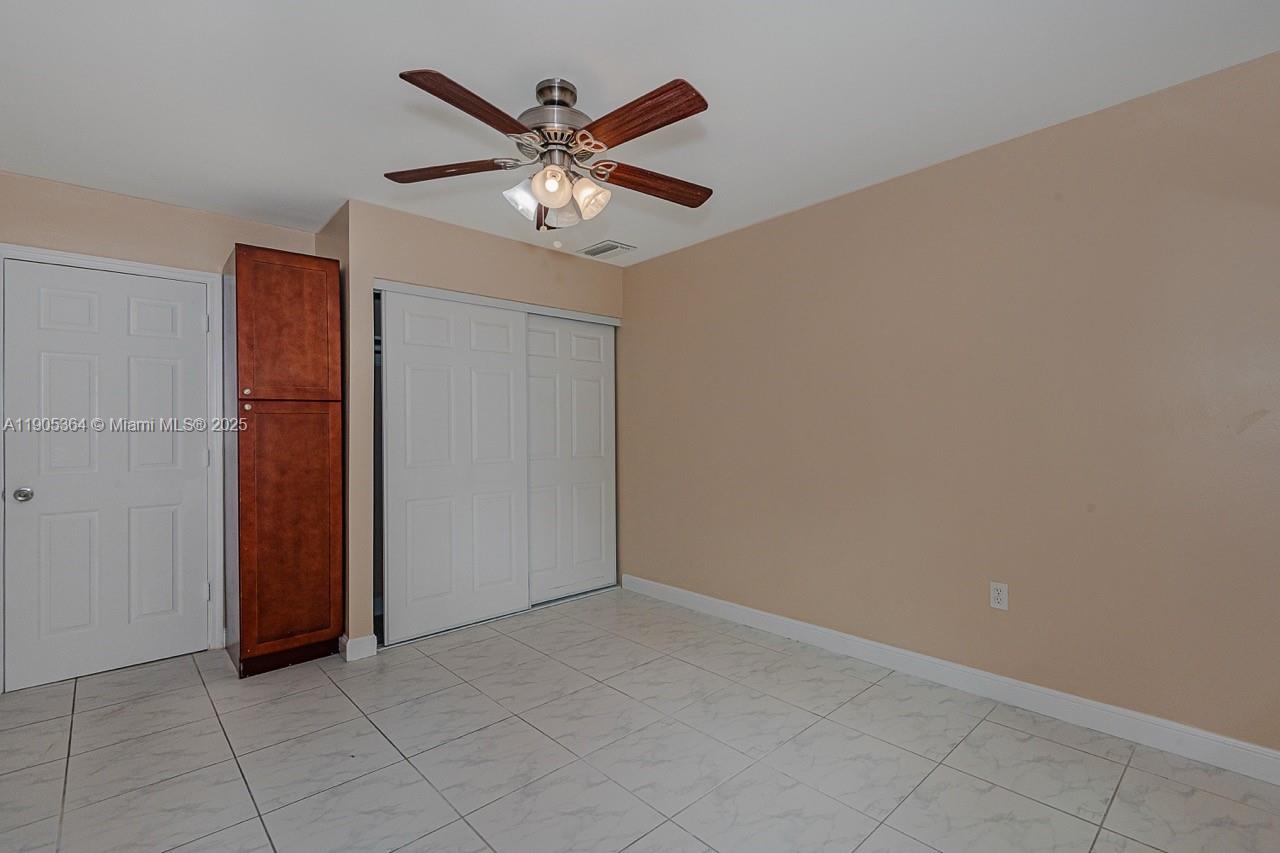 NORTH LAUDERDALE VILLAGE - Residential Lease