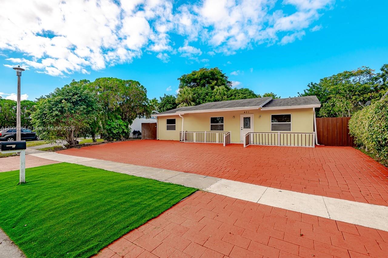 NORTH LAUDERDALE VILLAGE - Residential Lease