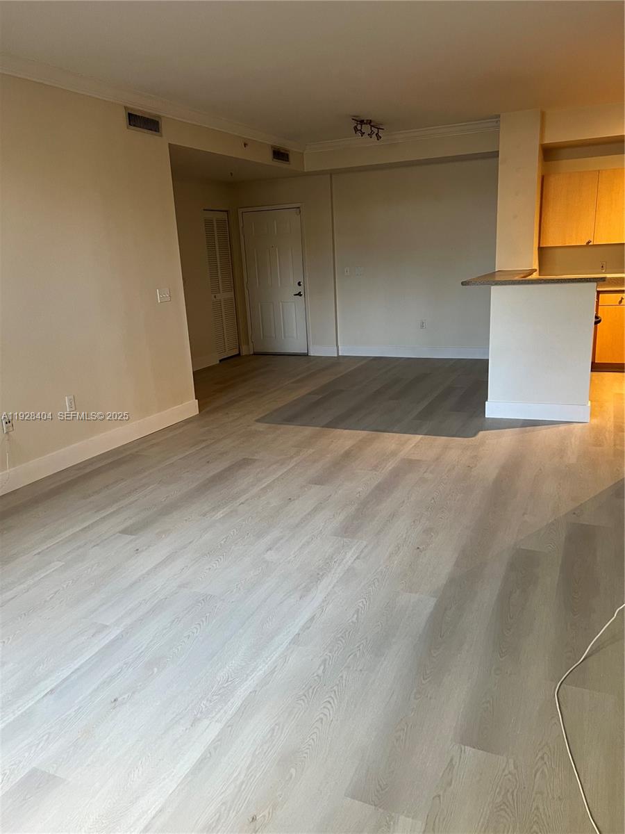 REGENT PARK CONDO - Residential Lease