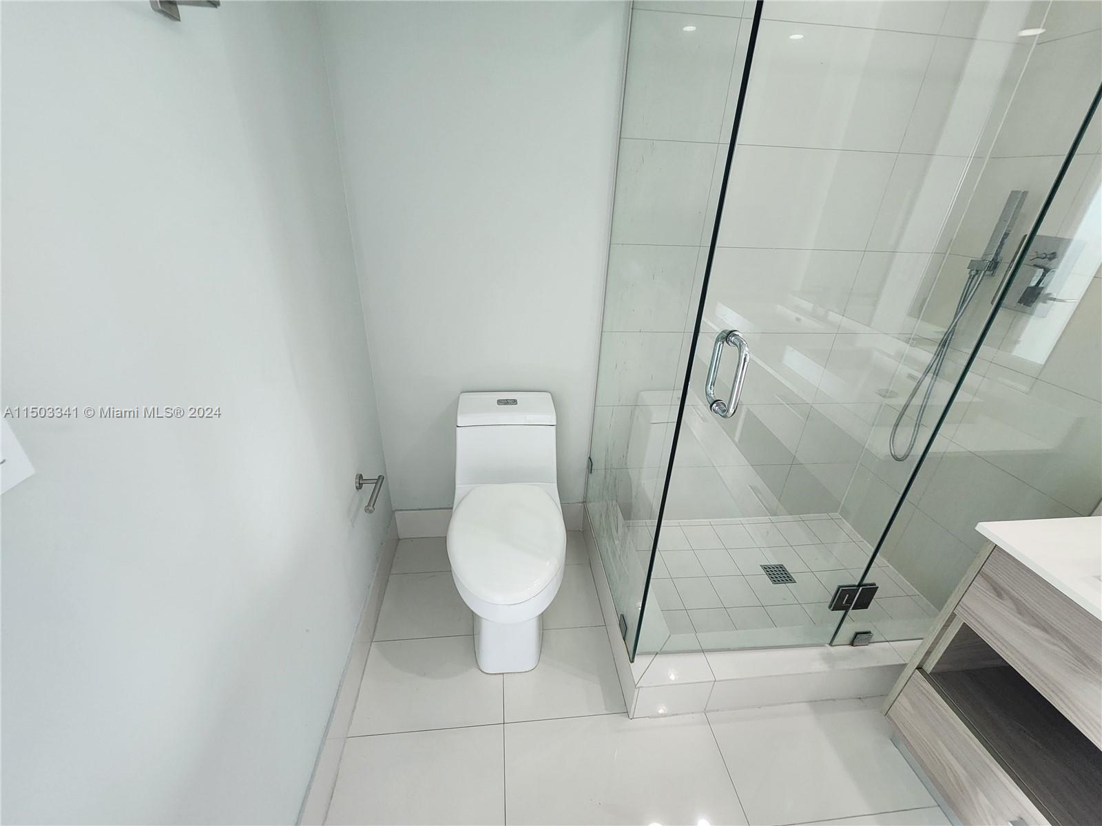 SLS BRICKELL - Residential