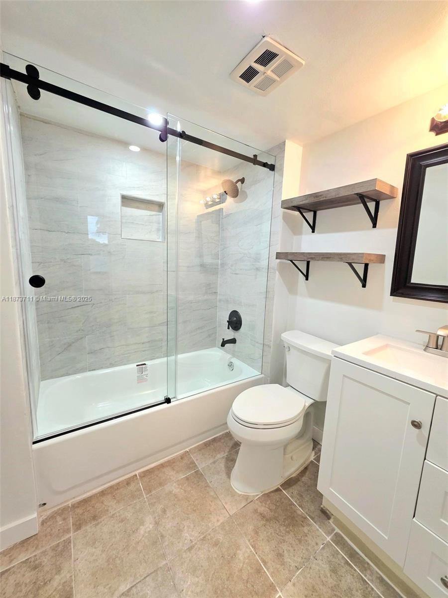 ROYAL PARK CONDO - Residential