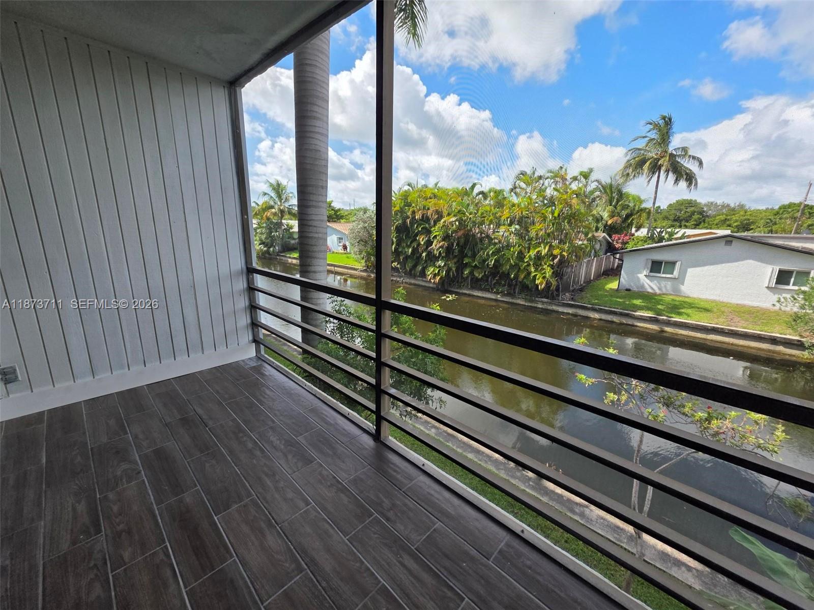 ROYAL PARK CONDO - Residential