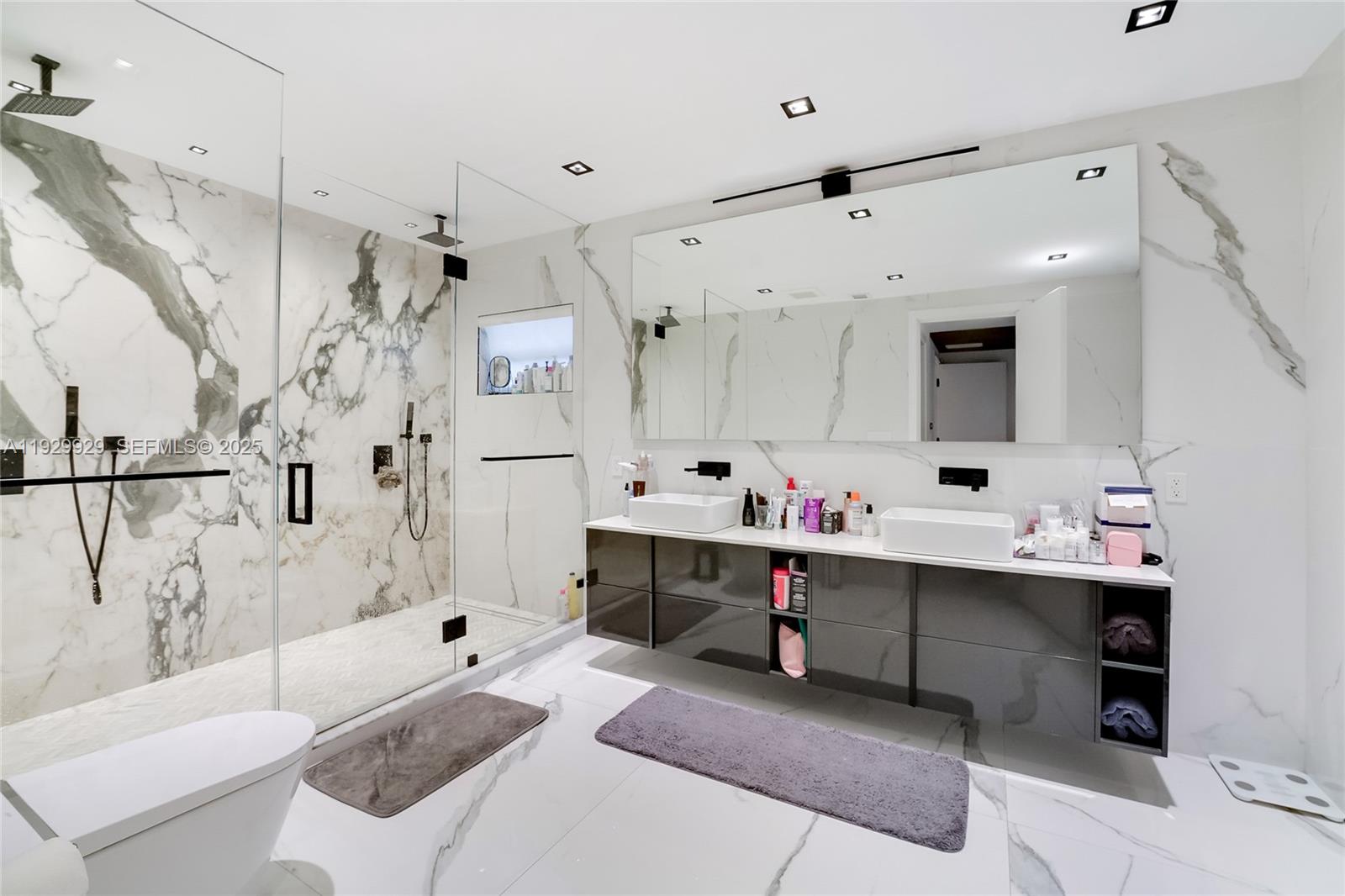 GOLDEN ISLES SEC - Residential