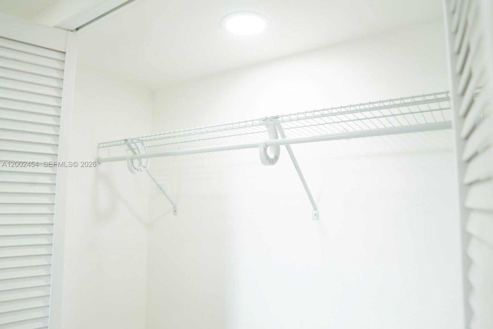 PARKSIDE TOWERS CONDO - Residential