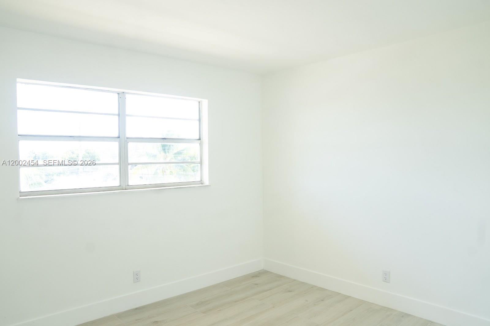 PARKSIDE TOWERS CONDO - Residential