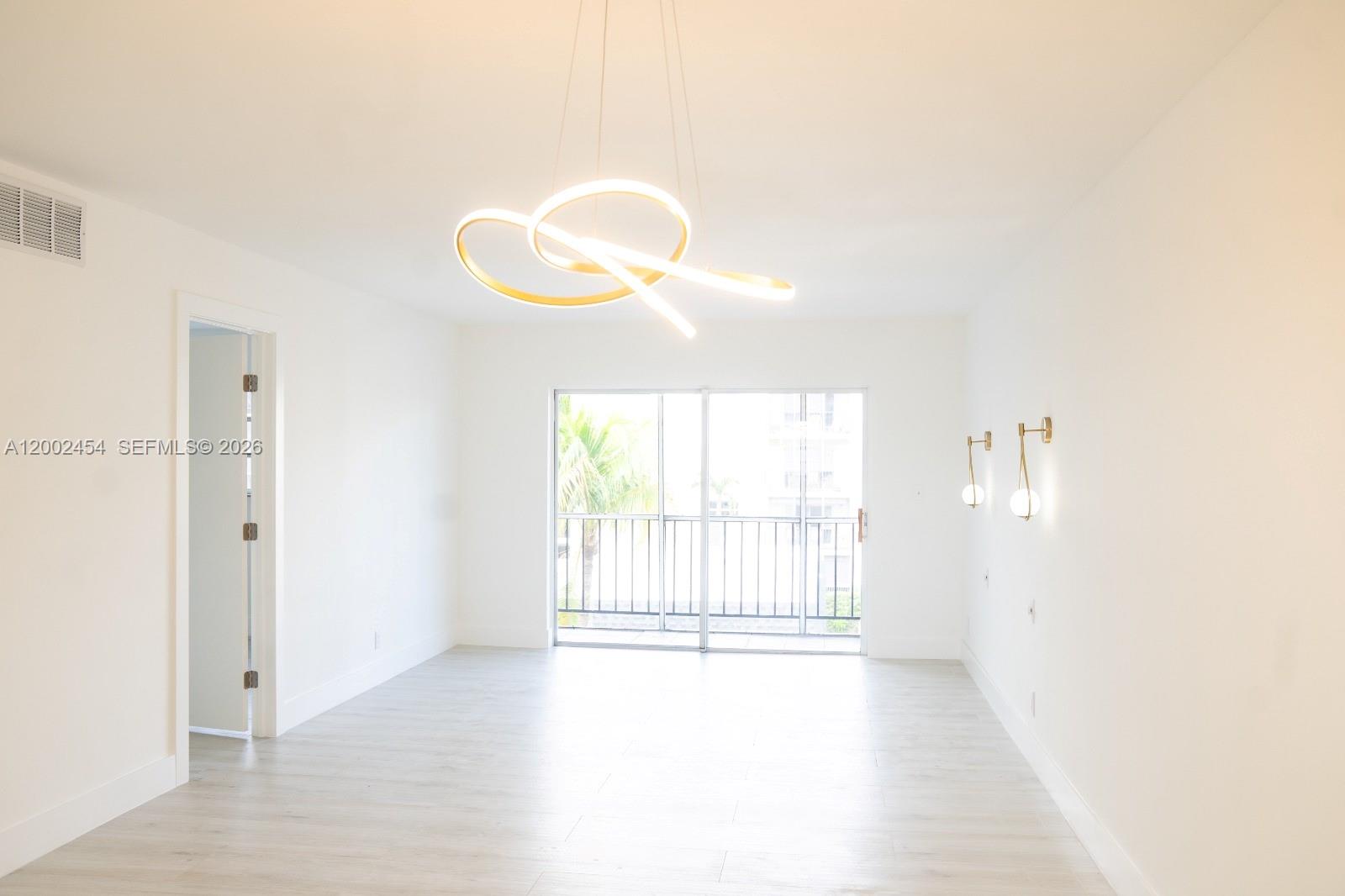 PARKSIDE TOWERS CONDO - Residential