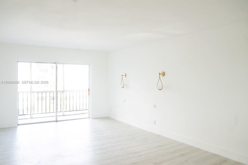 Photo of 220 SW 9th Ave #306, Hallandale Beach, FL 33009 (MLS # A12002454)