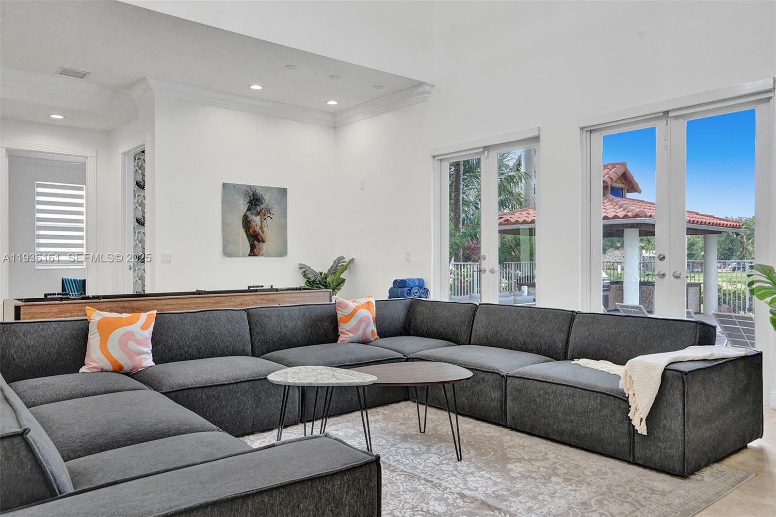 CHAMBERS LAND CO SUB NE1/ - Residential