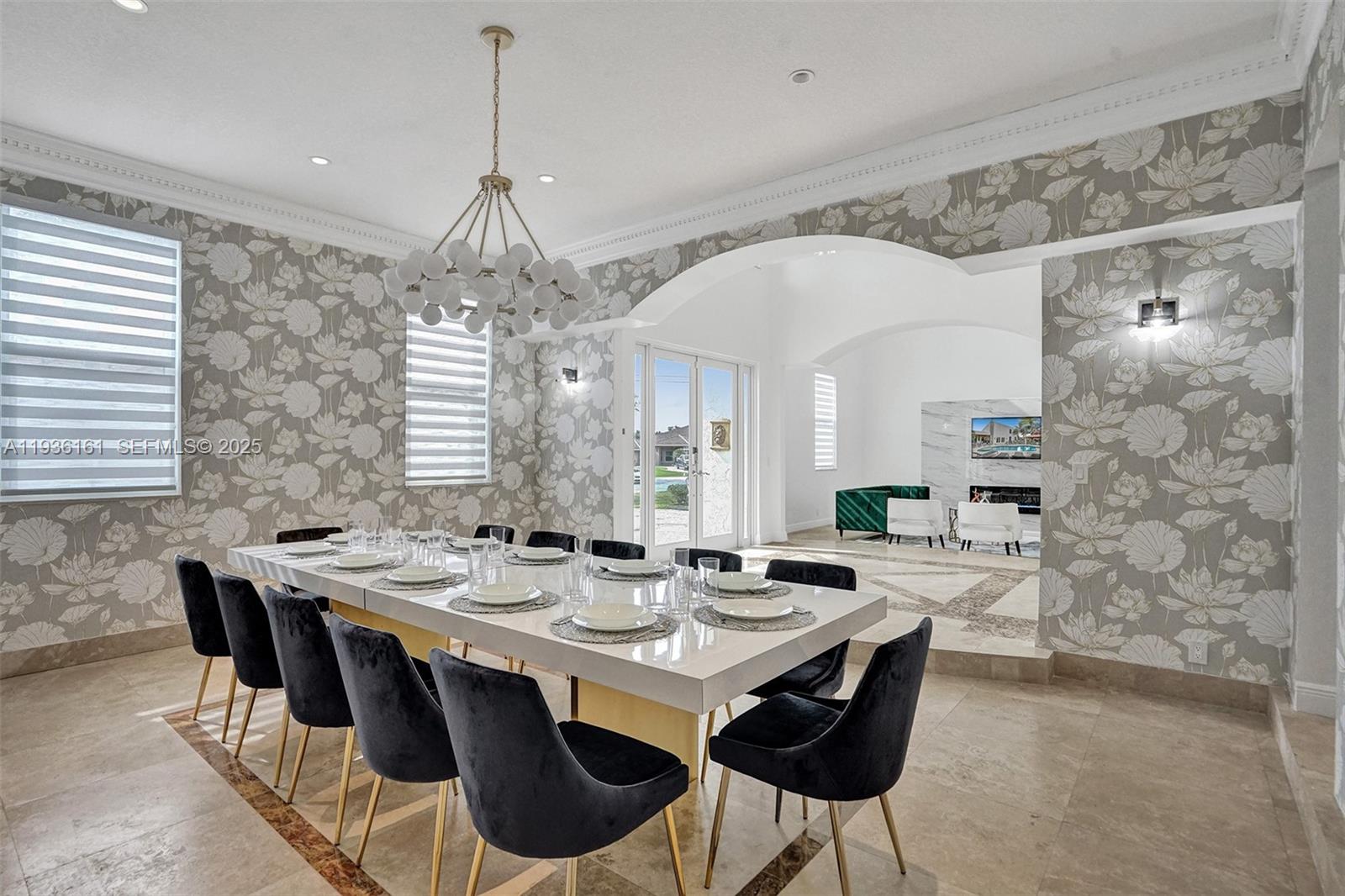 CHAMBERS LAND CO SUB NE1/ - Residential