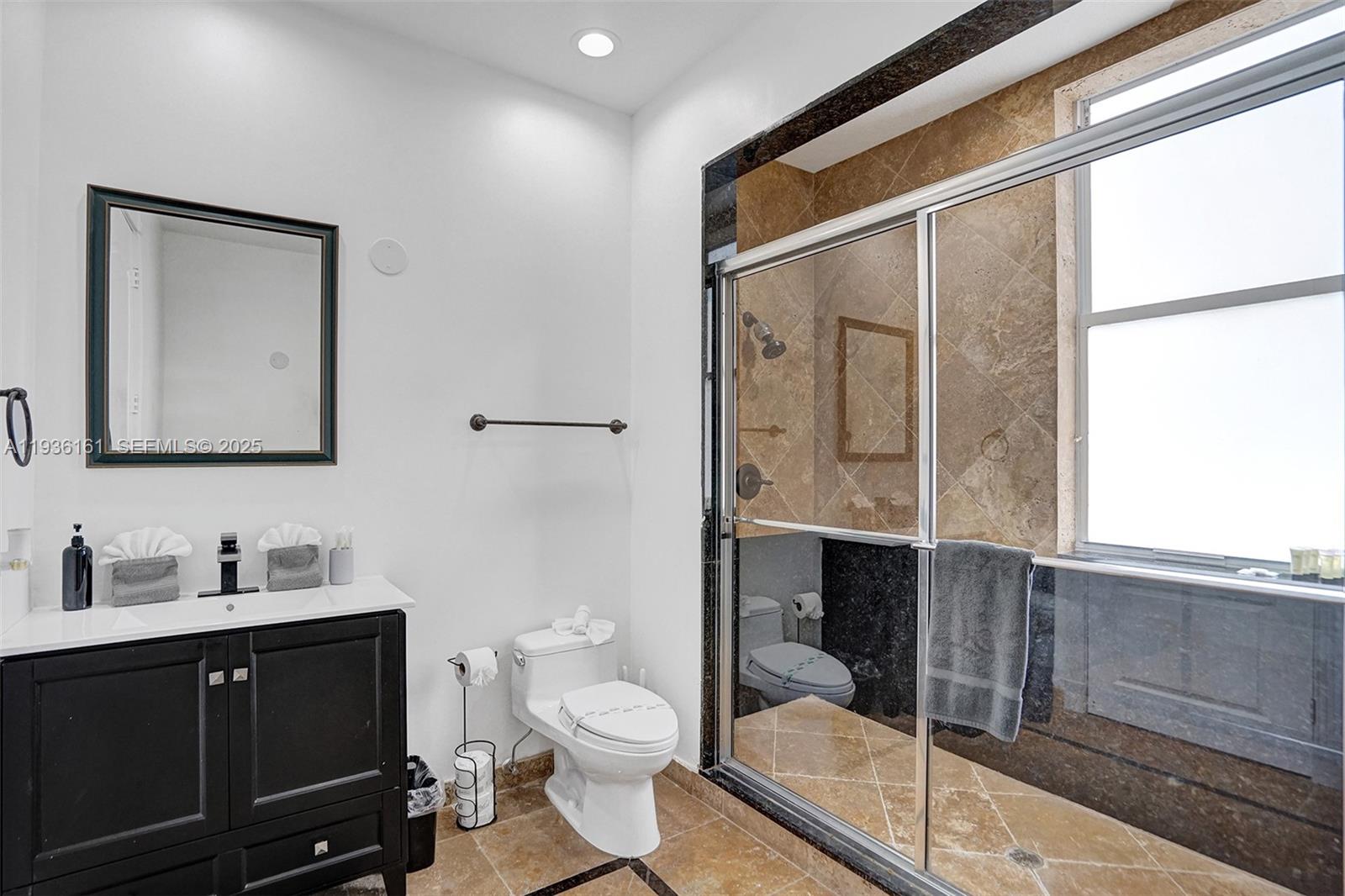 CHAMBERS LAND CO SUB NE1/ - Residential