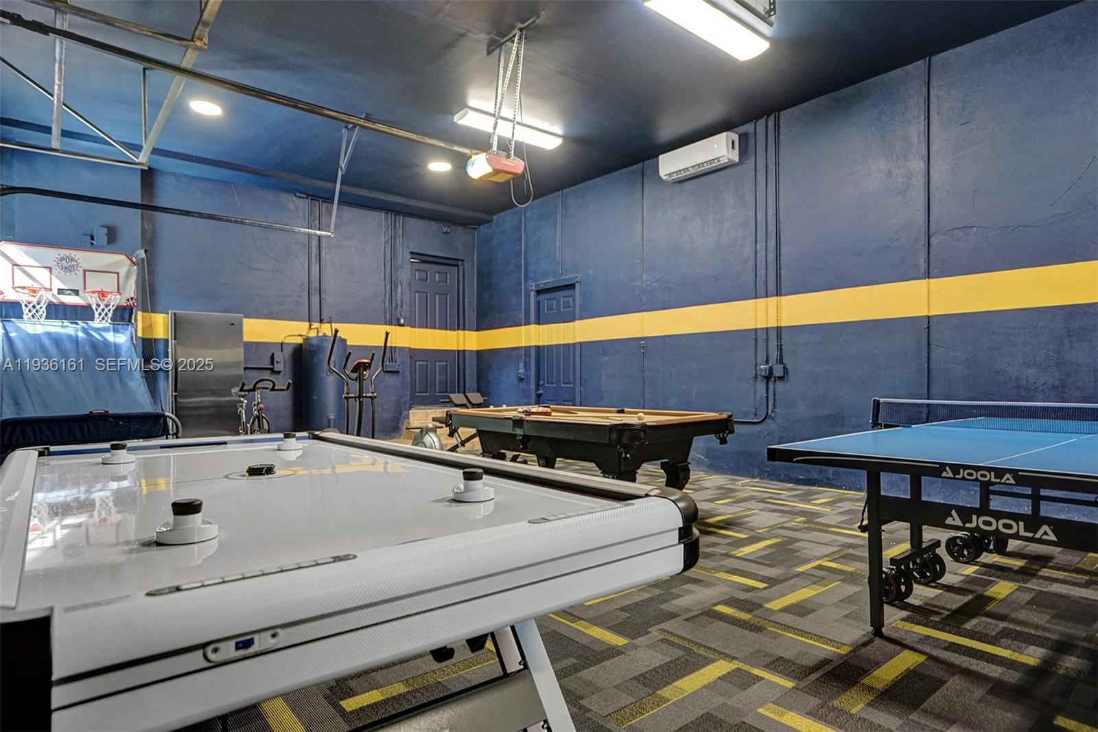 CHAMBERS LAND CO SUB NE1/ - Residential