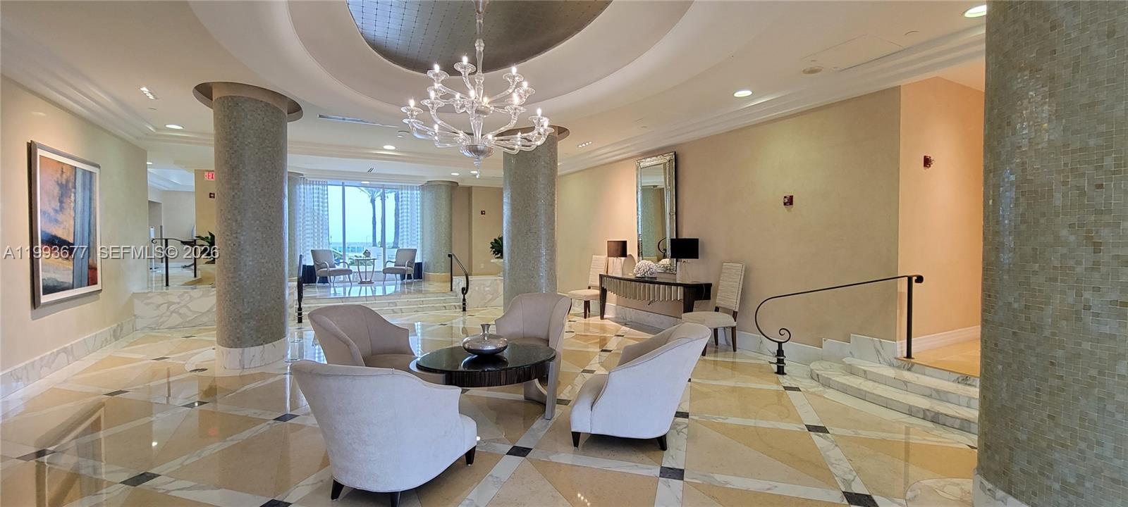 THE COLLINS CONDO - Residential Lease