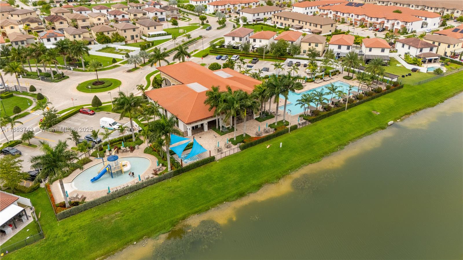 AQUABELLA SECTION TWO - Residential