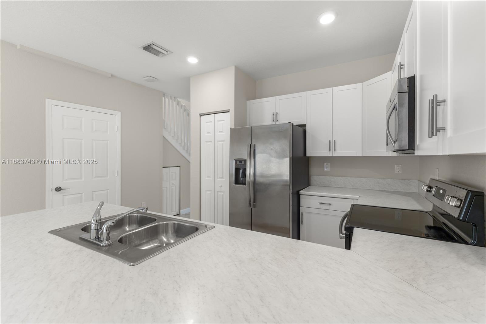 AQUABELLA SECTION TWO - Residential