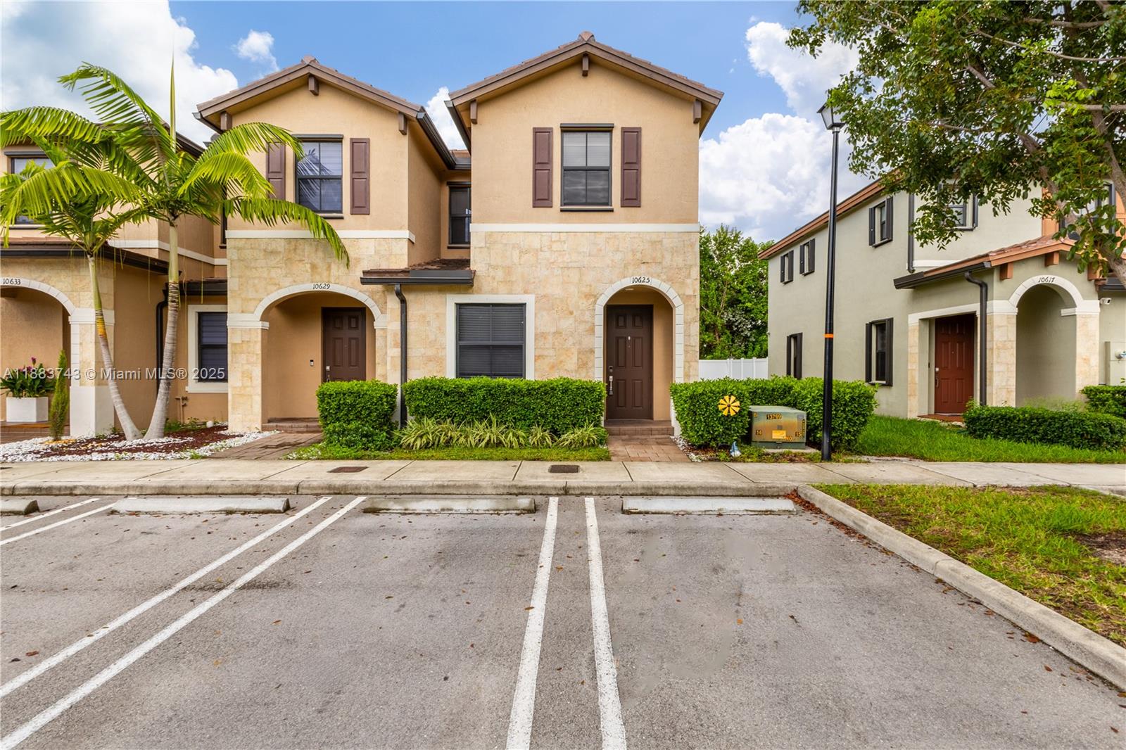 AQUABELLA SECTION TWO - Residential