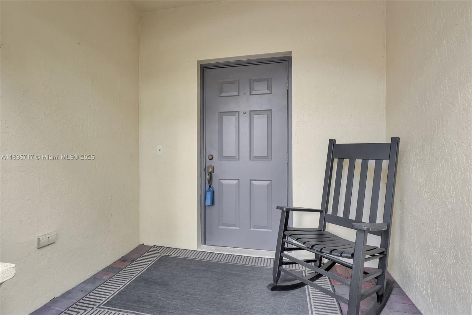 13416 Georgian Ct